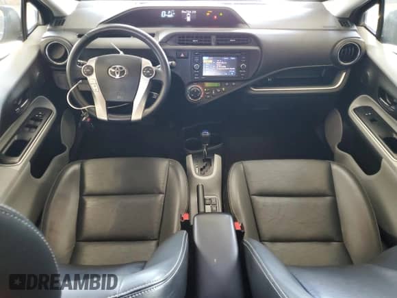 2014 Toyota Prius One z VIN JTDKDTB32E1074995, wystawiony jako Copart lot #69128805 z przebiegiem 110 156 mil mil oraz Szkoda całkowita • Salvage title. Historia ofert i sprzedaży dostępna na DreamBid. Obrazek 8.