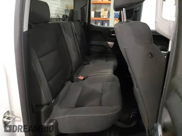 2019 Chevrolet Silverado 1500 LT with VIN 2GCVKPEC0K1121047, listed as a Copart auction lot 62686015 with 109,745 mi miles and Salvage title. Bid and sale history available at DreamBid. Image 10.