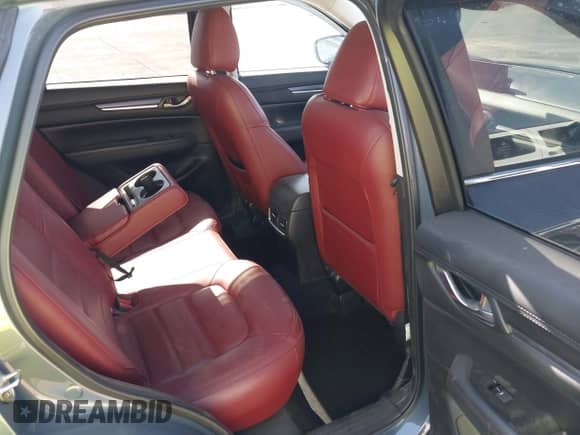 2022 Mazda CX-5 S Preferred z VIN JM3KFBCM2N1565165, wystawiony jako IAAI lot #42507203 z przebiegiem 39 853 mil mil oraz . Historia ofert i sprzedaży dostępna na DreamBid. Obrazek 8.