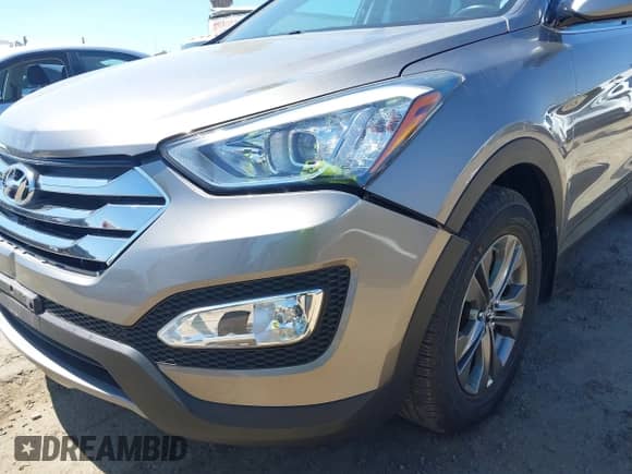 2014 Hyundai Santa Fe с VIN 5XYZU3LB0EG212568, выставлен на аукционе IAAI как лот 42839558 с пробегом 50 729 миль миль и . История ставок и продаж доступна на DreamBid. Изображение 6.