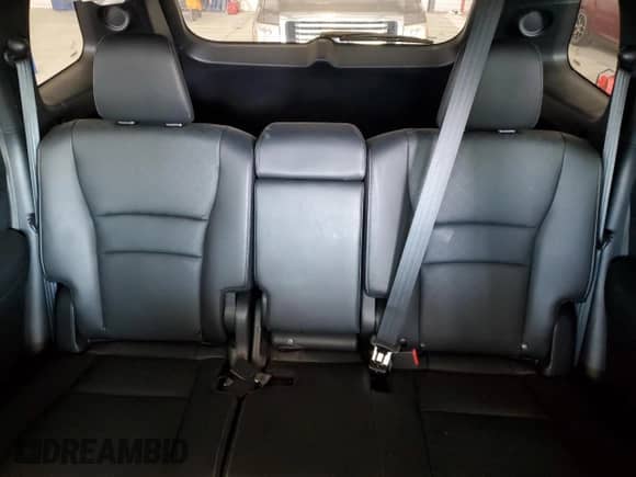 2019 Honda Passport Touring with VIN 5FNYF8H94KB000641, listed as a Copart auction lot 81746925 with 60,188 mi miles and Salvage title. Bid and sale history available at DreamBid. Image 10.