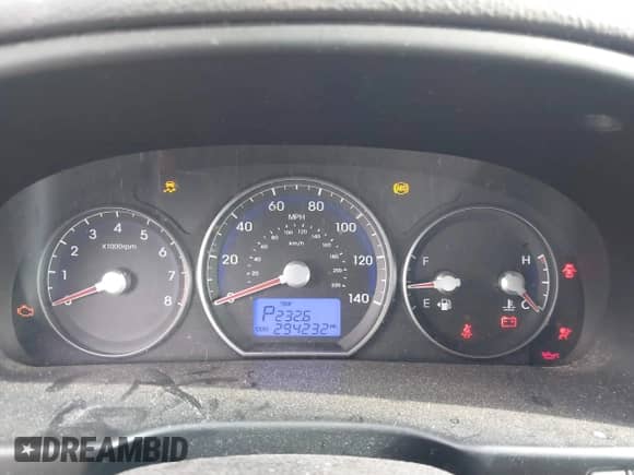 2011 Hyundai Santa Fe SE с VIN 5XYZH4AG6BG017725, выставлен на аукционе IAAI как лот 43155476 с пробегом 294 232 миль миль и . История ставок и продаж доступна на DreamBid. Изображение 7.