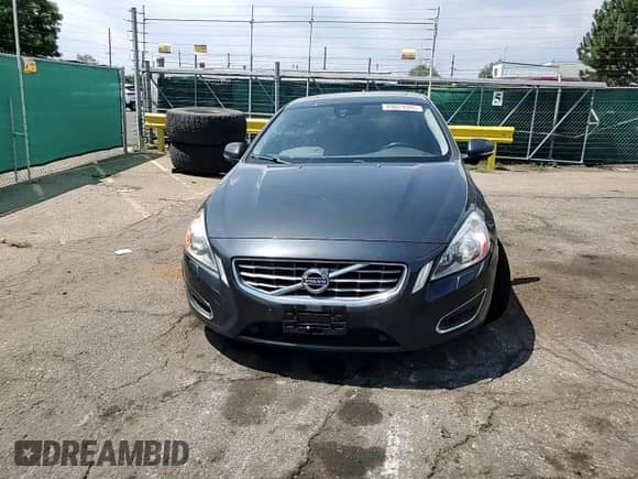 2013 Volvo S60 T5 с VIN YV1612FH9D2200699, выставлен на аукционе Copart как лот 69029905 с пробегом 109 102 миль миль и Списание • Salvage title. История ставок и продаж доступна на DreamBid. Изображение 13.