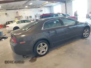 2012 Chevrolet Malibu 1LS с VIN 1G1ZB5E03CF258661, выставлен на аукционе IAAI как лот 43540439 с пробегом 174 075 миль миль и . История ставок и продаж доступна на DreamBid. Изображение 4.