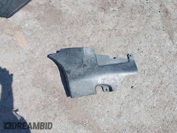 2008 Chrysler 300 LX with VIN 2C3KA43RX8H250980, listed as a IAAI auction lot 43067600 with 192,501 mi miles and . Bid and sale history available at DreamBid. Image 12.