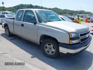 2006 Chevrolet Silverado 1500 Work Truck с VIN 1GCEC19X06Z248417, выставлен на аукционе IAAI как лот 42911571 с пробегом 290 347 миль миль и . История ставок и продаж доступна на DreamBid. Изображение 1.