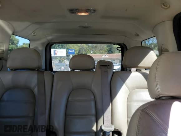 2005 Ford Explorer XLT с VIN 1FMDU73E05UA74827, выставлен на аукционе Copart как лот 87035845 с пробегом Не указан миль и Списание • Salvage title. История ставок и продаж доступна на DreamBid. Изображение 10.