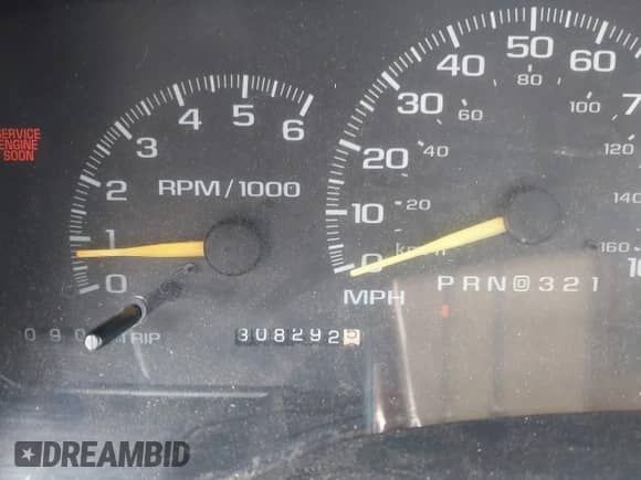 1999 Chevrolet Suburban z VIN 1GNEC16R2XJ362108, wystawiony jako IAAI lot #42973441 z przebiegiem 308 292 mil mil oraz . Historia ofert i sprzedaży dostępna na DreamBid. Obrazek 7.