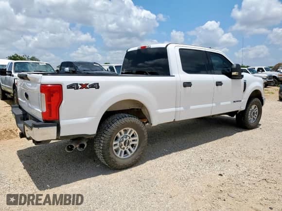 2019 Ford F-250 XL с VIN 1FT7W2BT6KEF54083, выставлен на аукционе Copart как лот 61196575 с пробегом 231 957 миль миль и Чистый • Clean title. История ставок и продаж доступна на DreamBid. Изображение 3.