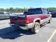 2003 GMC Sierra 1500 SLT with VIN 2GTEK19T231285697, listed as a IAAI auction lot 43450696 with 200,034 mi miles and . Bid and sale history available at DreamBid. Image 4.