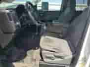 2019 Chevrolet Silverado 2500HD Work Truck z VIN 1GC1KREG7KF280556, wystawiony jako Copart lot #61862254 z przebiegiem 225 660 mil mil oraz Szkoda całkowita • Salvage title. Historia ofert i sprzedaży dostępna na DreamBid. Obrazek 7.