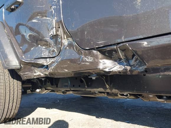 2025 Jeep Wrangler Sport S with VIN 1C4PJXDN7SW517144, listed as a IAAI auction lot 41643143 with 127 mi miles and . Bid and sale history available at DreamBid. Image 6.