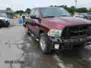 2018 Ram 1500 Express z VIN 3C6RR6KT9JG250610, wystawiony jako Copart lot #61202425 z przebiegiem 71 273 mil mil oraz Szkoda całkowita • Salvage title. Historia ofert i sprzedaży dostępna na DreamBid. Obrazek 14.