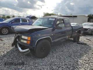 1996 GMC Sierra 1500 с VIN 1GTEC19M8TE549865, выставлен на аукционе Copart как лот 81018355 с пробегом 139 943 миль миль и Списание • Salvage title. История ставок и продаж доступна на DreamBid. Изображение 1.