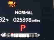 2024 Honda Pilot Touring с VIN 5FNYG2H75RB006550, выставлен на аукционе IAAI как лот 43019578 с пробегом 25 698 миль миль и . История ставок и продаж доступна на DreamBid. Изображение 16.