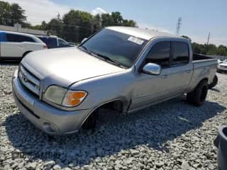 2004 Toyota Tundra SR5 с VIN 5TBDT44164S464182, выставлен на аукционе Copart как лот 70817875 с пробегом 251 042 миль миль и Списание • Salvage title. История ставок и продаж доступна на DreamBid. Изображение 1.