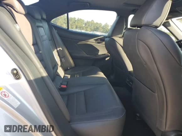 2017 Lexus IS 200t с VIN JTHBA1D23H5044269, выставлен на аукционе Copart как лот 82101735 с пробегом 126 865 миль миль и Списание • Salvage title. История ставок и продаж доступна на DreamBid. Изображение 10.