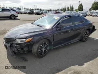 2019 Toyota Camry SE z VIN 4T1B11HK3KU194130, wystawiony jako Copart lot #81769875 z przebiegiem 156 279 mil mil oraz Szkoda całkowita • Salvage title. Historia ofert i sprzedaży dostępna na DreamBid. Obrazek 1.