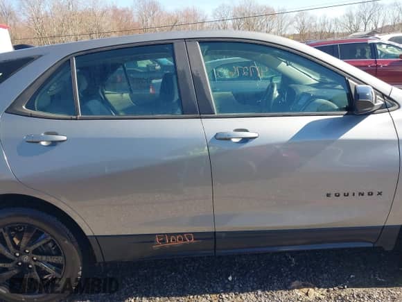 2023 Chevrolet Equinox LS z VIN 3GNAXSEG5PL199875, wystawiony jako IAAI lot #41727610 z przebiegiem 20 086 mil mil oraz . Historia ofert i sprzedaży dostępna na DreamBid. Obrazek 6.