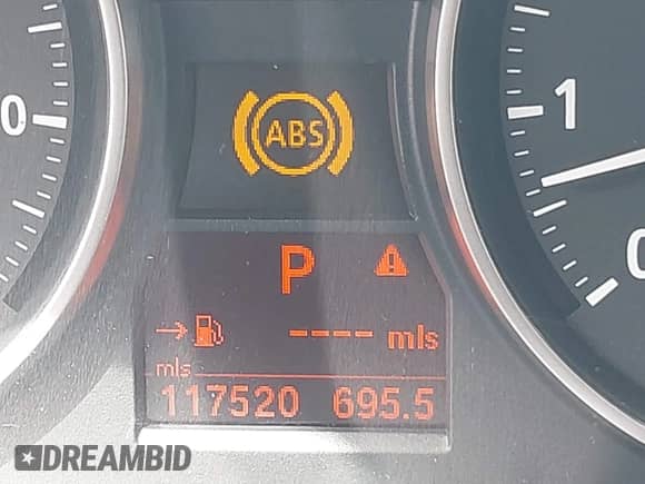 2009 BMW 3 Series 328i с VIN WBAPH77519NL81744, выставлен на аукционе IAAI как лот 42835549 с пробегом 117 520 миль миль и . История ставок и продаж доступна на DreamBid. Изображение 15.