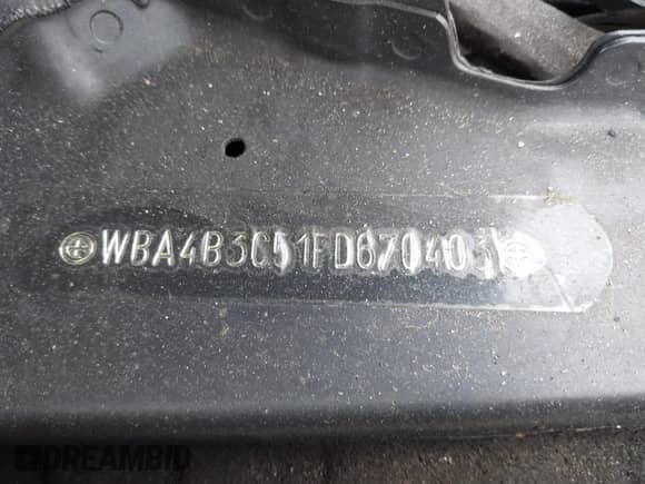 2015 BMW 4 Series 435i xDrive with VIN WBA4B3C51FD670403, listed as a IAAI auction lot 42927811 with Not provided miles and . Bid and sale history available at DreamBid. Image 17.