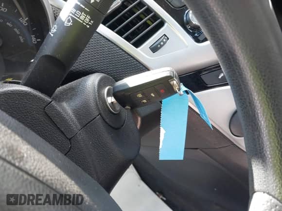 2015 Chevrolet Cruze LT с VIN 1G1PC5SB3F7156642, выставлен на аукционе IAAI как лот 43164795 с пробегом 55 464 миль миль и . История ставок и продаж доступна на DreamBid. Изображение 11.