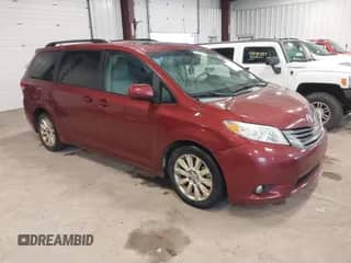 2011 Toyota Sienna XLE с VIN 5TDDK3DC7BS001244, выставлен на аукционе IAAI как лот 43373331 с пробегом 282 413 миль миль и . История ставок и продаж доступна на DreamBid. Изображение 1.