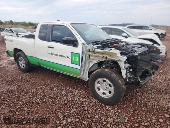 2024 Nissan Frontier S with VIN 1N6ED1CL1RN669400, listed as a Copart auction lot 84985035 with 10,810 mi miles and Salvage title. Bid and sale history available at DreamBid. Image 4.