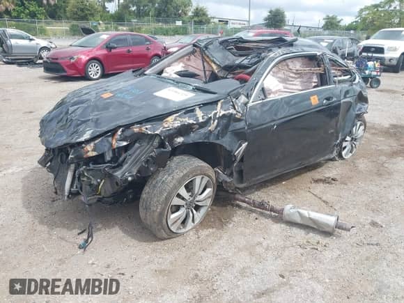 2009 Honda Accord EX-L с VIN 1HGCS12859A001265, выставлен на аукционе IAAI как лот 43384729 с пробегом Не указан миль и . История ставок и продаж доступна на DreamBid. Изображение 17.