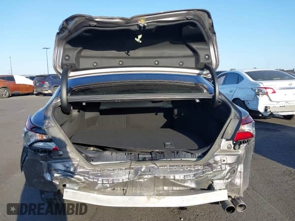 2023 Toyota Camry SE с VIN 4T1G11AK5PU102412, выставлен на аукционе IAAI как лот 42397948 с пробегом 61 990 миль миль и . История ставок и продаж доступна на DreamBid. Изображение 16.