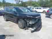 2025 Chevrolet Traverse FWD LT z VIN 1GNERGRS5SJ230050, wystawiony jako IAAI lot #43152974 z przebiegiem 5 040 mil mil oraz . Historia ofert i sprzedaży dostępna na DreamBid. Obrazek 1.