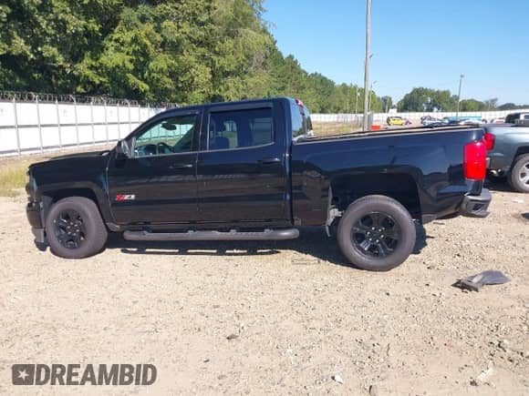 2017 Chevrolet Silverado 1500 LTZ с VIN 3GCUKSEC4HG508828, выставлен на аукционе IAAI как лот 43075357 с пробегом 134 955 миль миль и . История ставок и продаж доступна на DreamBid. Изображение 14.