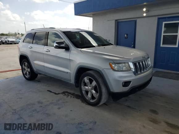 2011 Jeep Grand Cherokee Overland with VIN 1J4RS6GG7BC745847, listed as a Copart auction lot 66375175 with 100,110 mi miles and Clean title. Bid and sale history available at DreamBid. Image 4.