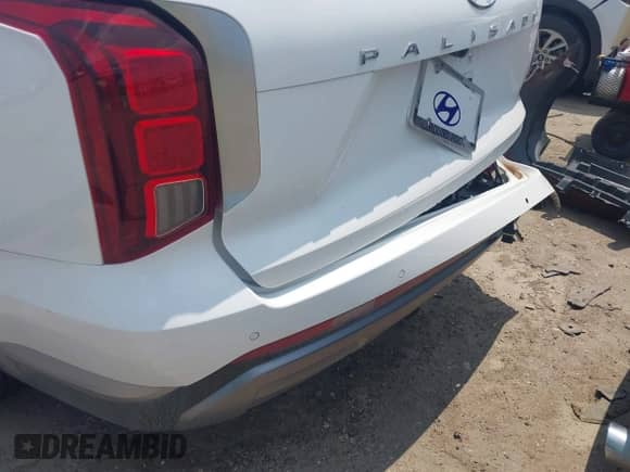 2024 Hyundai Palisade SEL с VIN KM8R24GE3RU744879, выставлен на аукционе IAAI как лот 43070976 с пробегом 24 822 миль миль и . История ставок и продаж доступна на DreamBid. Изображение 6.