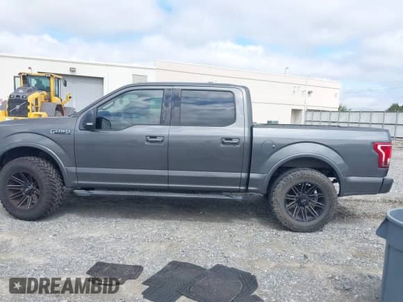 2015 Ford F-150 XL с VIN 1FTEW1CF9FKE07581, выставлен на аукционе IAAI как лот 42626336 с пробегом 294 197 миль миль и . История ставок и продаж доступна на DreamBid. Изображение 14.