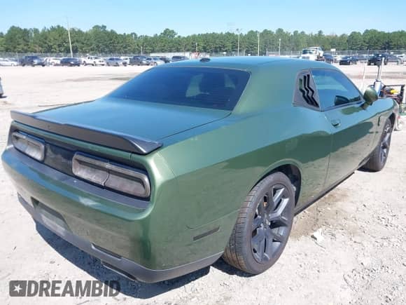 2021 Dodge Challenger SXT с VIN 2C3CDZAGXMH552225, выставлен на аукционе IAAI как лот 43126764 с пробегом 98 754 миль миль и . История ставок и продаж доступна на DreamBid. Изображение 4.