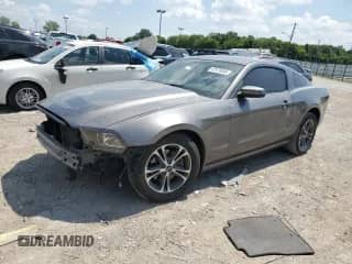 2014 Ford Mustang Premium with VIN 1ZVBP8AM6E5264657, listed as a Copart auction lot 67979895 with 121,982 mi miles and Salvage title. Bid and sale history available at DreamBid. Image 1.