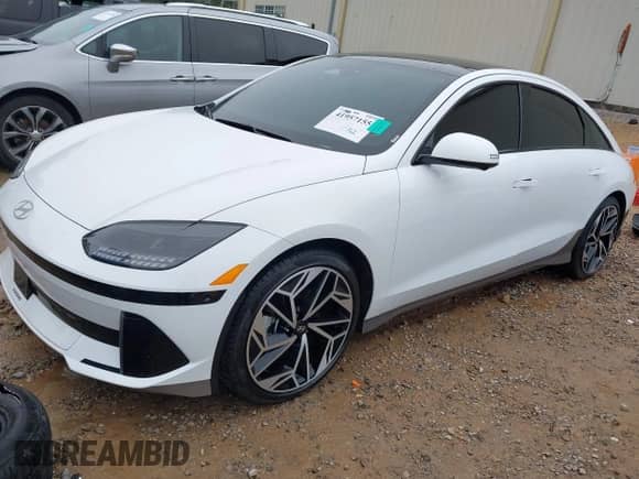 2023 Hyundai Ioniq 6 Limited с VIN KMHM54AA2PA051520, выставлен на аукционе IAAI как лот 41957155 с пробегом Не указан миль и . История ставок и продаж доступна на DreamBid. Изображение 2.