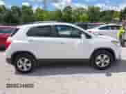 2018 Chevrolet Trax LT with VIN KL7CJLSB5JB689532, listed as a IAAI auction lot 43083345 with 81,283 mi miles and . Bid and sale history available at DreamBid. Image 14.