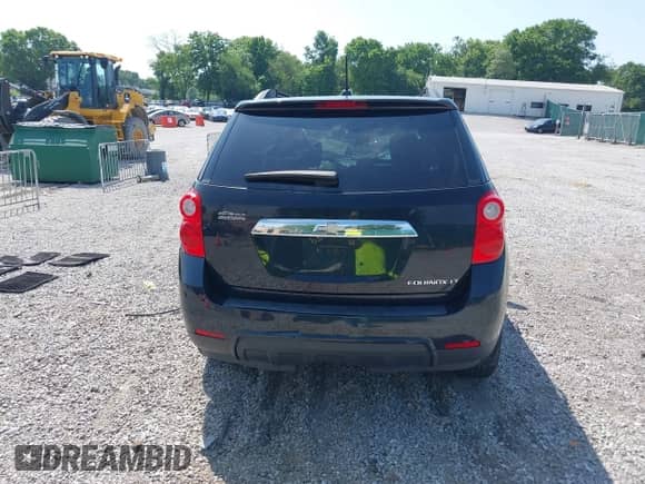 2015 Chevrolet Equinox LT с VIN 2GNALBEK8F6337573, выставлен на аукционе IAAI как лот 42528547 с пробегом Не указан миль и . История ставок и продаж доступна на DreamBid. Изображение 17.