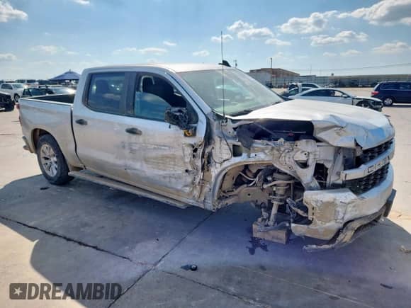 2022 Chevrolet Silverado 1500 Custom with VIN 1GCPWBEK7NZ230995, listed as a Copart auction lot 80753555 with 93,891 mi miles and Salvage title. Bid and sale history available at DreamBid. Image 4.