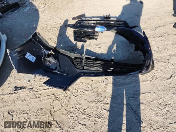 2025 Subaru Ascent Onyx Edition Touring z VIN 4S4WMAWD7S3422620, wystawiony jako Copart lot #86483625 z przebiegiem 5 896 mil mil oraz Szkoda całkowita • Salvage title. Historia ofert i sprzedaży dostępna na DreamBid. Obrazek 13.