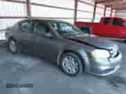 2012 Dodge Avenger SE с VIN 1C3CDZAB4CN285867, выставлен на аукционе IAAI как лот 43490132 с пробегом 145 232 миль миль и . История ставок и продаж доступна на DreamBid. Изображение 1.