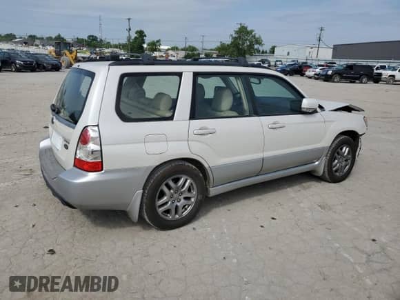 2007 Subaru Forester X L.L. Bean with VIN JF1SG67617H703254, listed as a Copart auction lot 59336545 with 121,540 mi miles and Salvage title. Bid and sale history available at DreamBid. Image 3.
