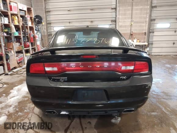 2011 Dodge Charger RT Max with VIN 2B3CM5CT1BH548996, listed as a IAAI auction lot 41577876 with 191,585 mi miles and . Bid and sale history available at DreamBid. Image 16.