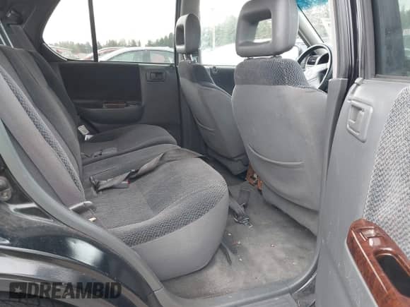 1998 Honda Passport LX with VIN 4S6CM58W1W4405344, listed as a IAAI auction lot 43450650 with 212,223 mi miles and . Bid and sale history available at DreamBid. Image 8.
