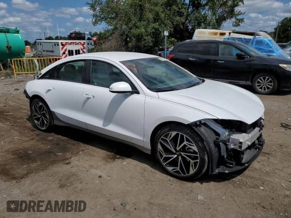 2023 Hyundai Ioniq 6 SEL z VIN KMHM34AC2PA045692, wystawiony jako Copart lot #67584575 z przebiegiem 405 mil mil oraz Szkoda całkowita • Salvage title. Historia ofert i sprzedaży dostępna na DreamBid. Obrazek 4.