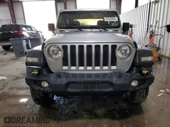 2018 Jeep Wrangler Sport with VIN 1C4GJXAG6JW281722, listed as a Copart auction lot 67529585 with 30,869 mi miles and Salvage title. Bid and sale history available at DreamBid. Image 5.