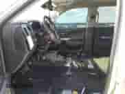 2018 Chevrolet Silverado 1500 LTZ z VIN 3GCUKSECXJG285779, wystawiony jako Copart lot #56300025 z przebiegiem 102 316 mil mil oraz Szkoda całkowita • Salvage title. Historia ofert i sprzedaży dostępna na DreamBid. Obrazek 7.