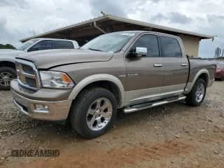 2009 Dodge 1500 SLT с VIN 1D3HB13T19S806995, выставлен на аукционе Copart как лот 54613825 с пробегом 123 858 миль миль и Списание • Salvage title. История ставок и продаж доступна на DreamBid. Изображение 1.